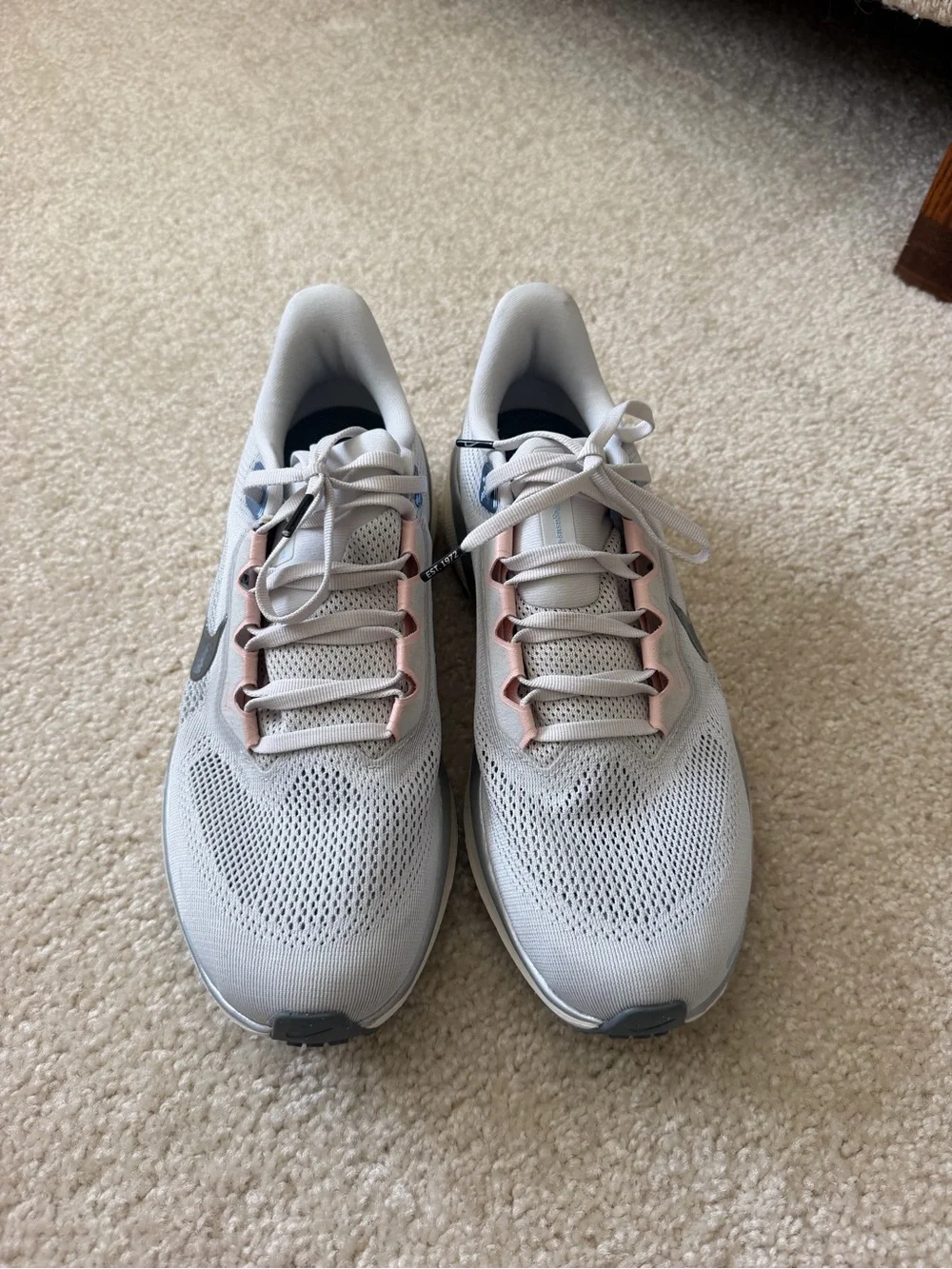 Nike light gray